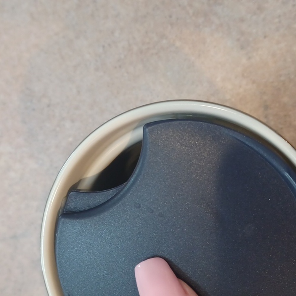 Starbuck's Ceramic Gold Splatter Drip  Travel Mug - Picture 3 of 6